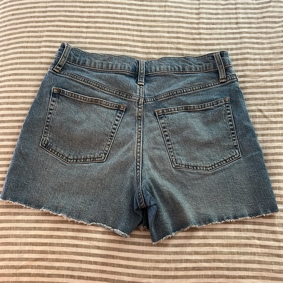 Jcrew shorts like new - Picture 4 of 4